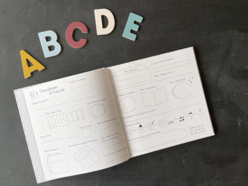 Freundebuch für Grundschulkinder · HEY FREUNDINNEN & FREUNDE · Regenbogen – Bild 2