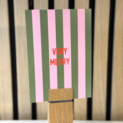 Weihnachtspostkarte "very merry"